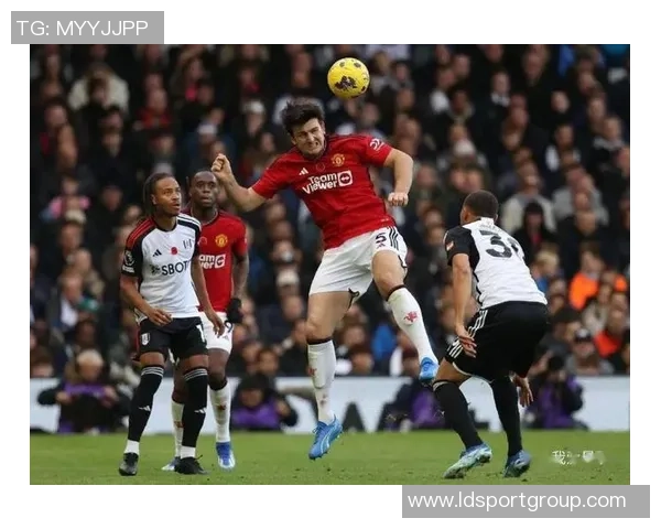 罗马诺罕见长文力挺马奎尔鼓励他勇敢追梦不惧世人指责